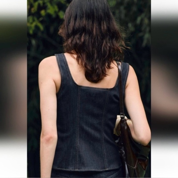 NWT ZARA ZIPPERED DARK DENIM TANK TOP
ZW COLLECTION - Picture 10 of 12